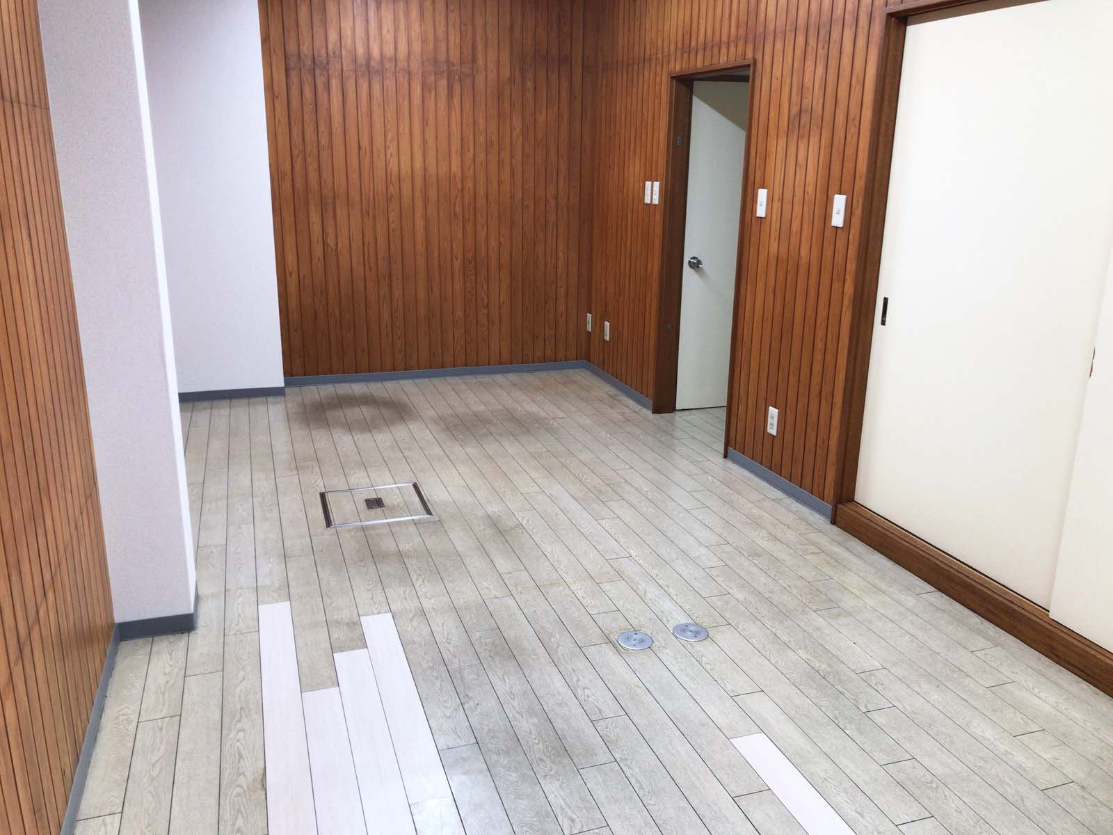 オフィス室内参考画像