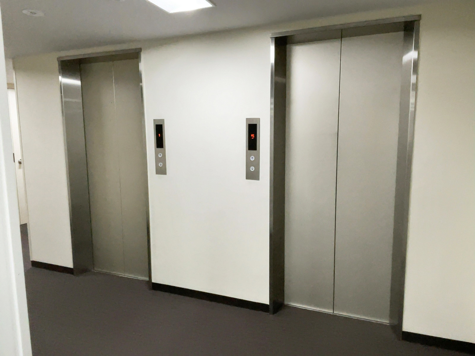エレベーター