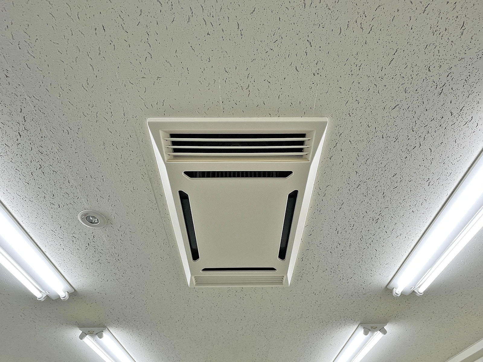 空調