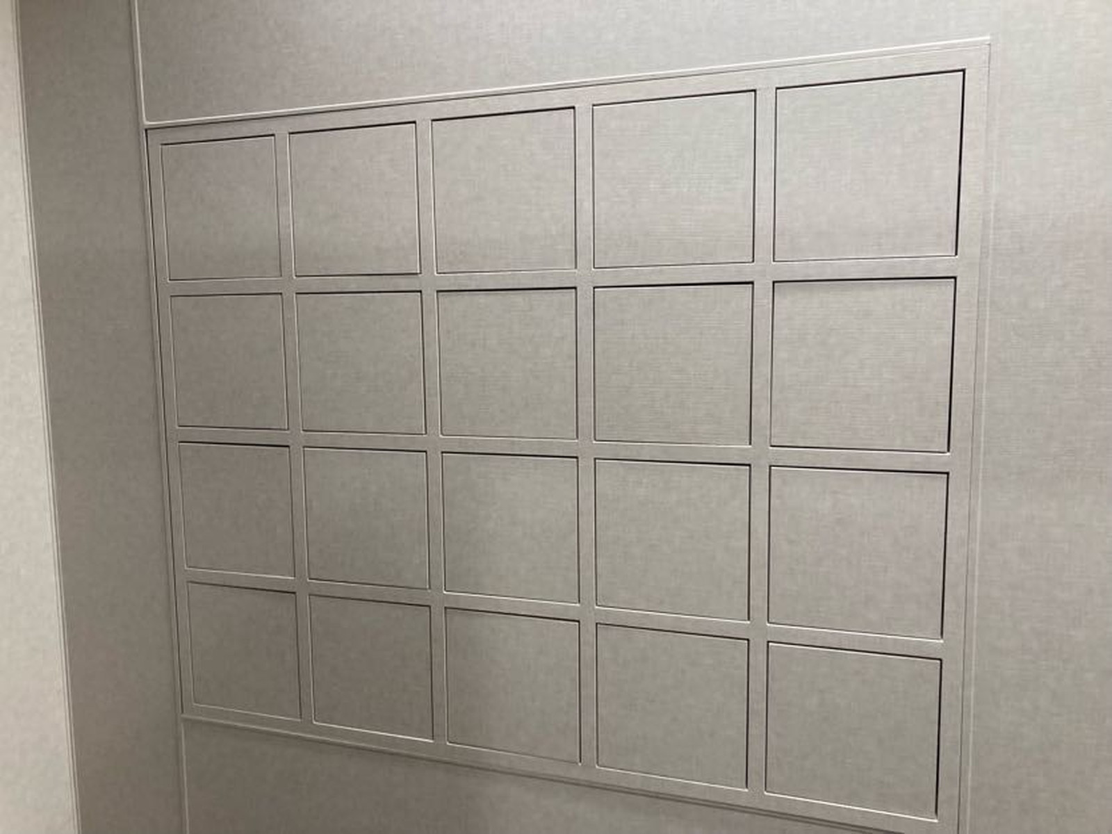 トイレ内の小物入れ