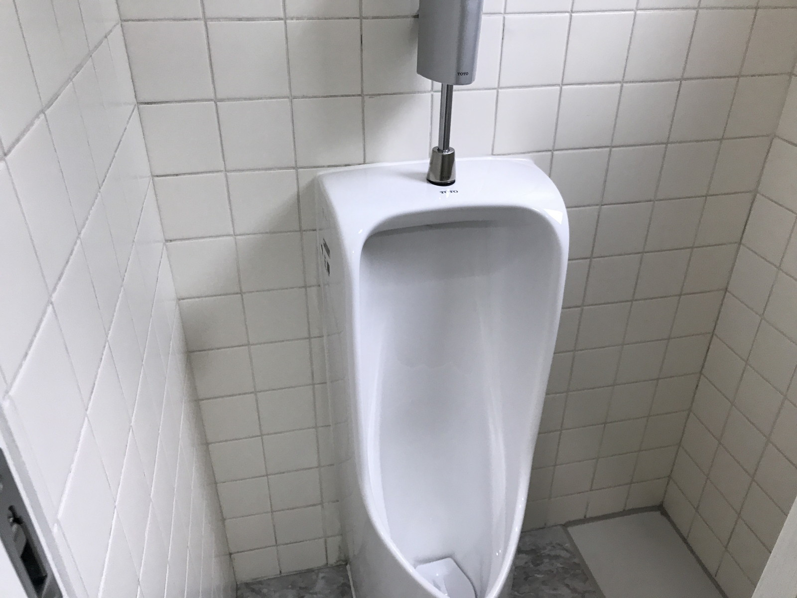男性用トイレ