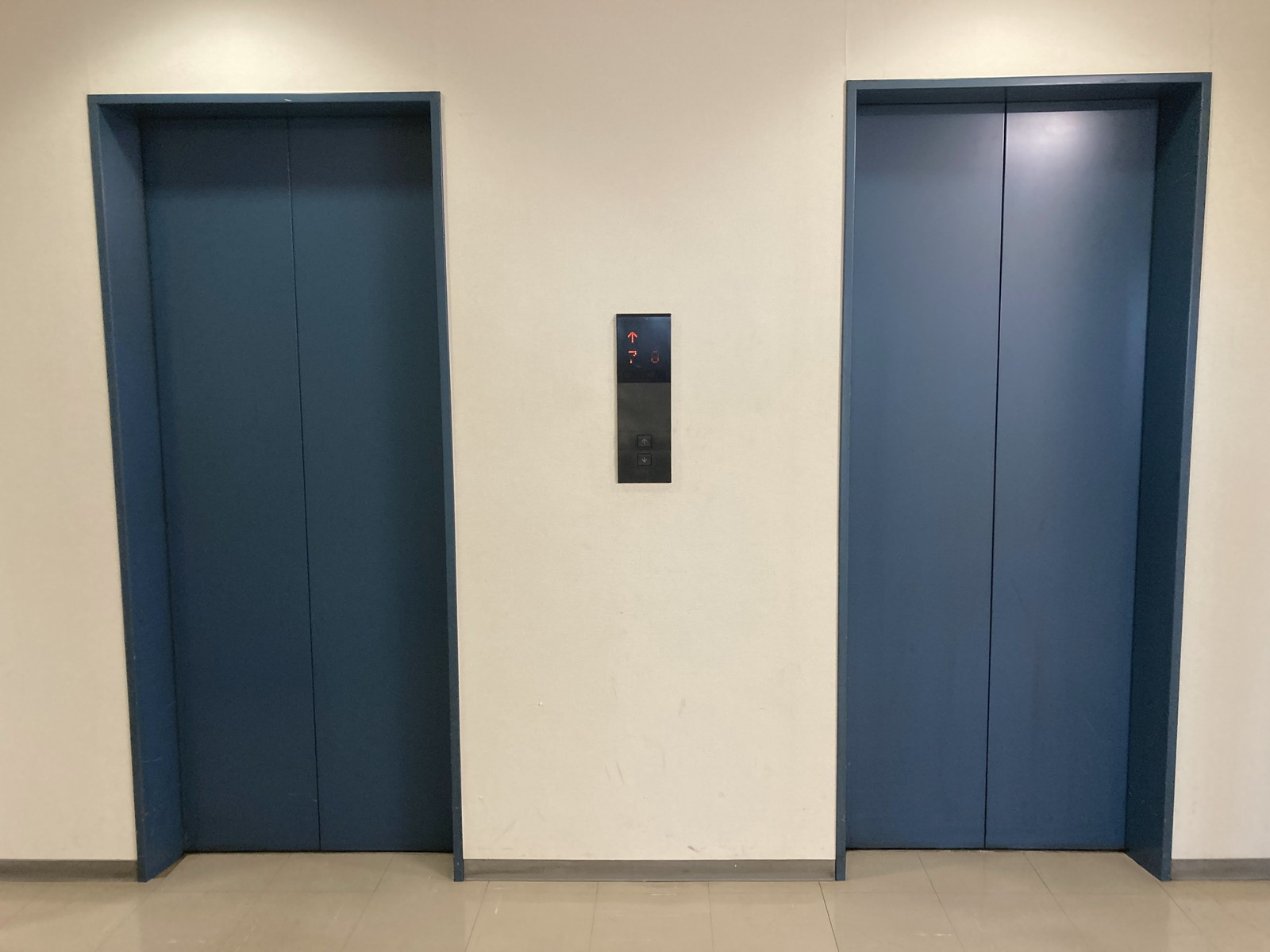 エレベーター