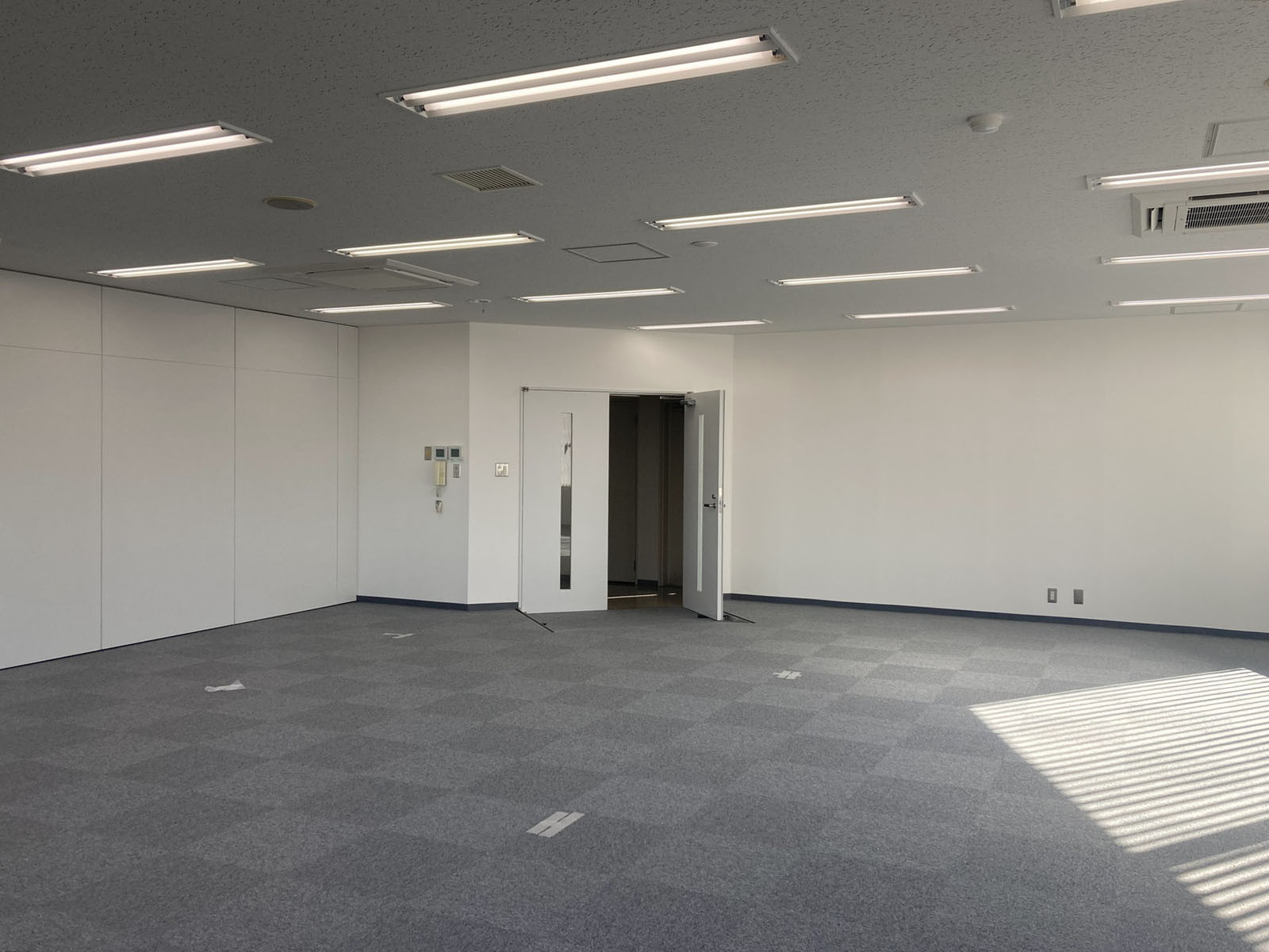オフィス室内参考画像（7階A・約33坪）