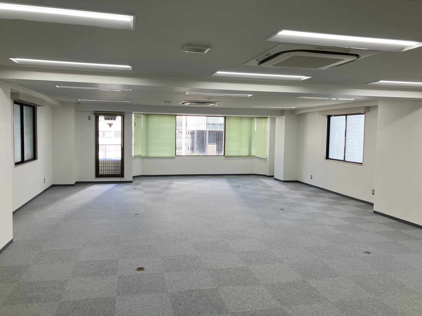 オフィス室内参考画像（7階・約33坪）