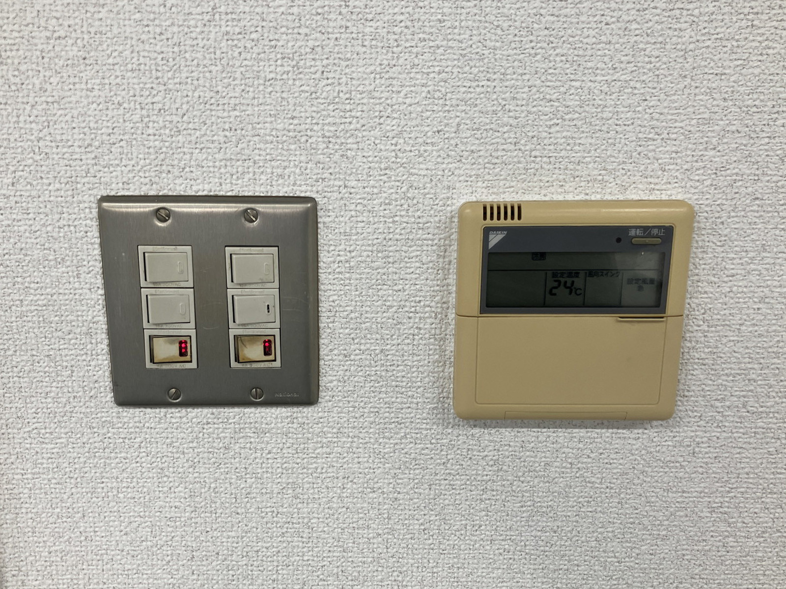 スイッチ類