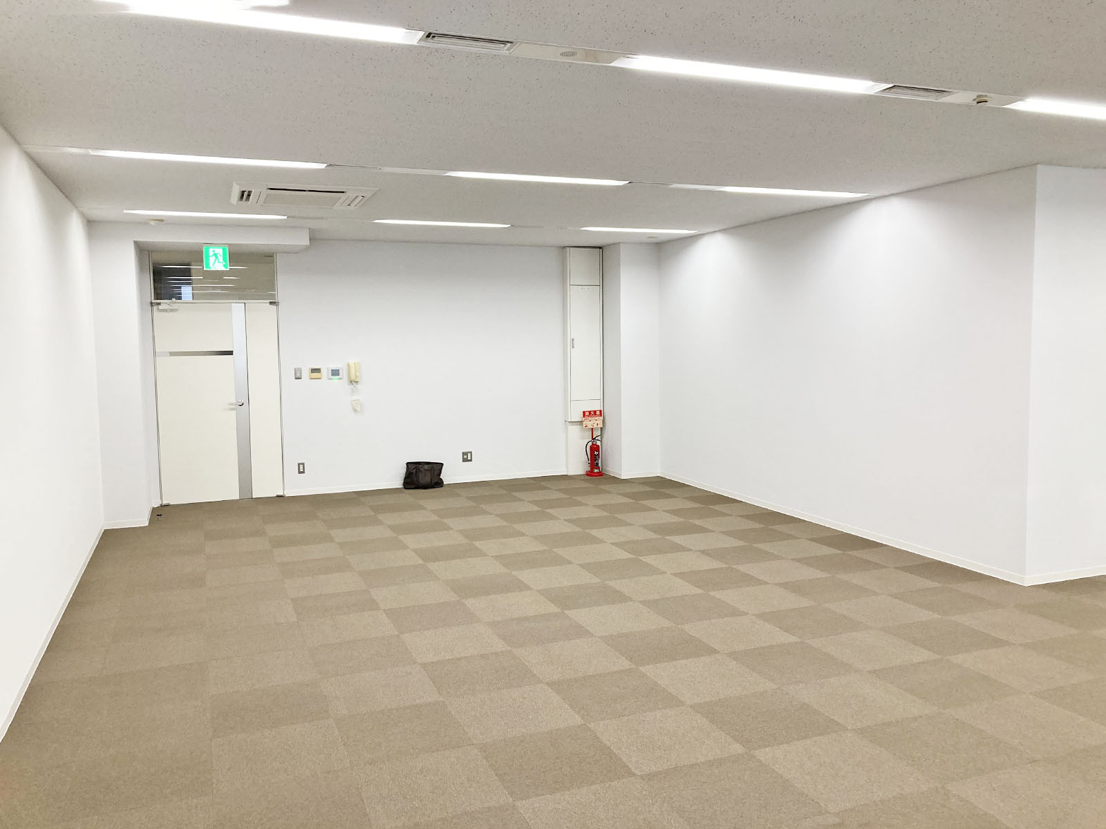 別角度の様子