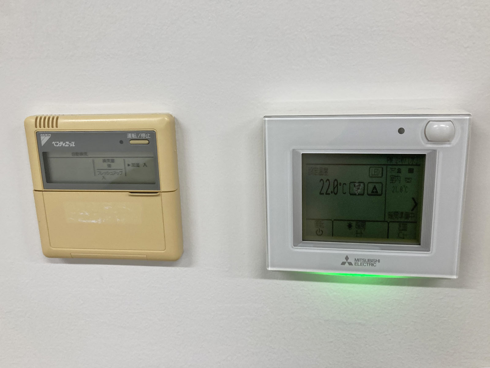 スイッチ類