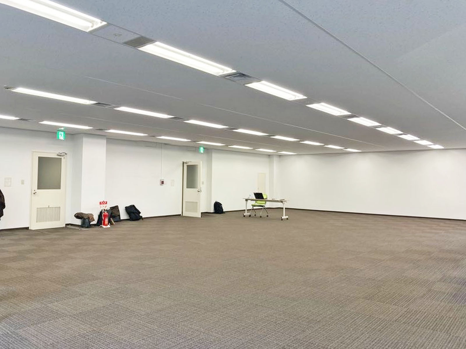 別角度の様子