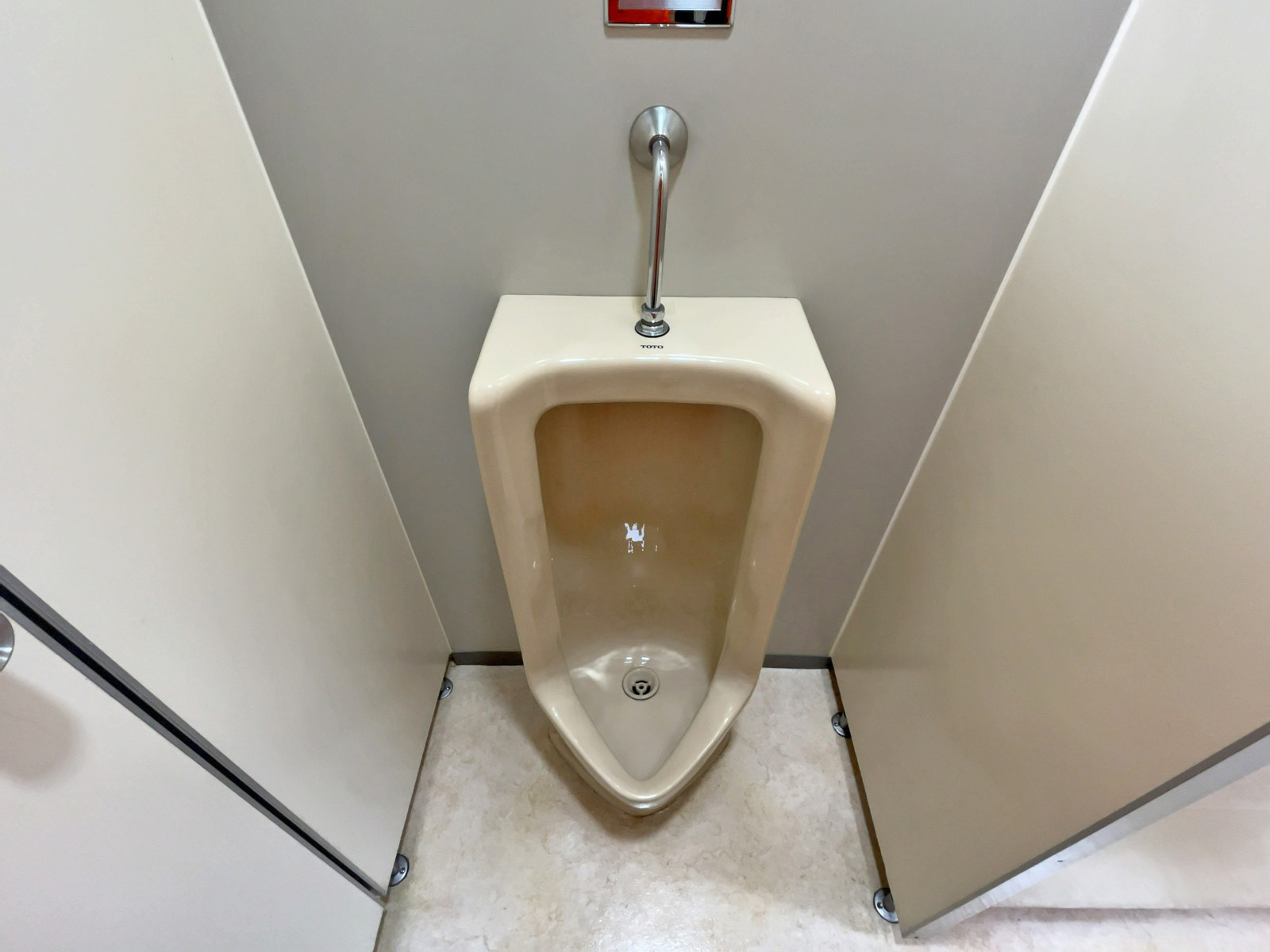 男性用トイレ
