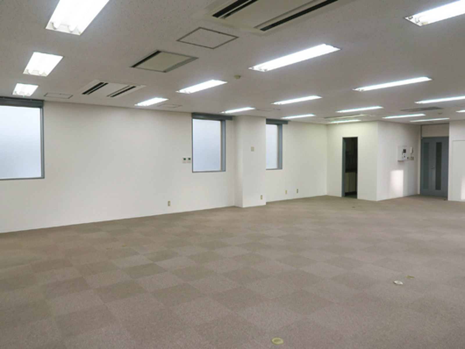 明るい室内