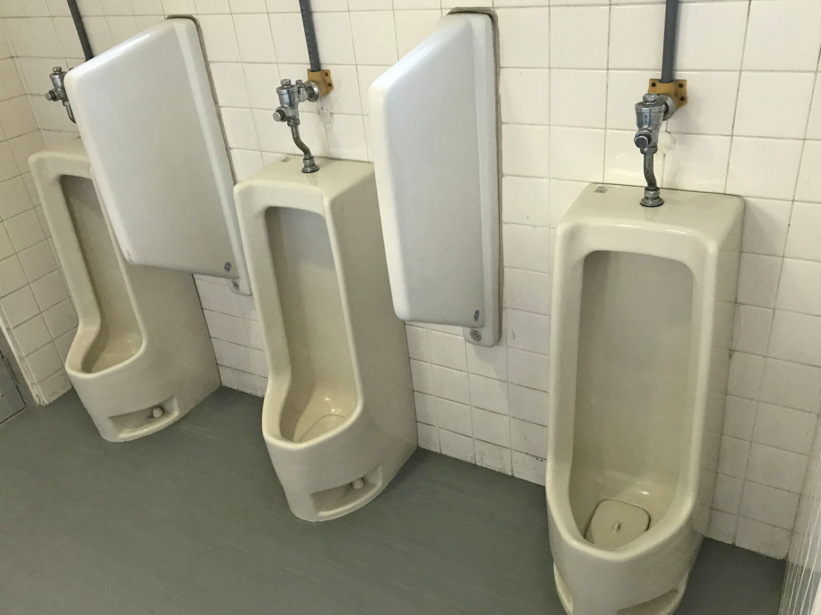男性用トイレ
