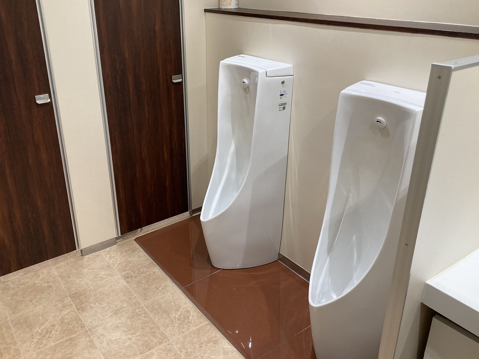 男性用トイレ