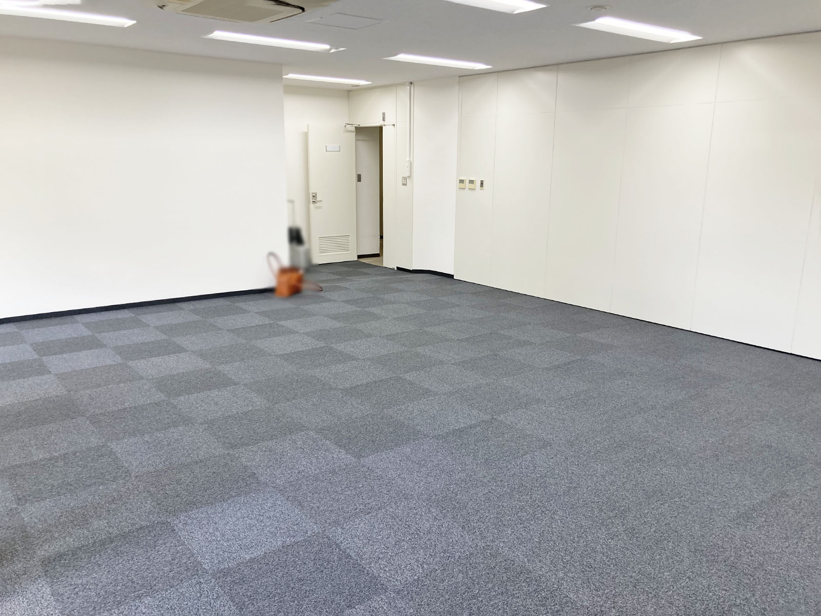 別角度の様子