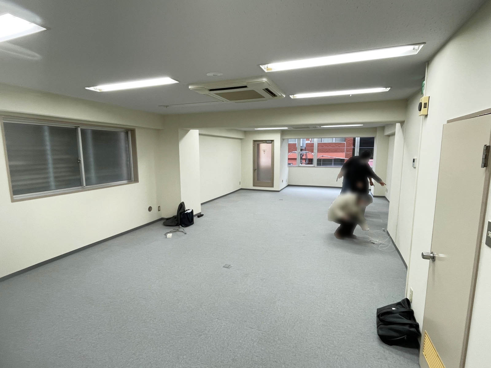 別角度の様子