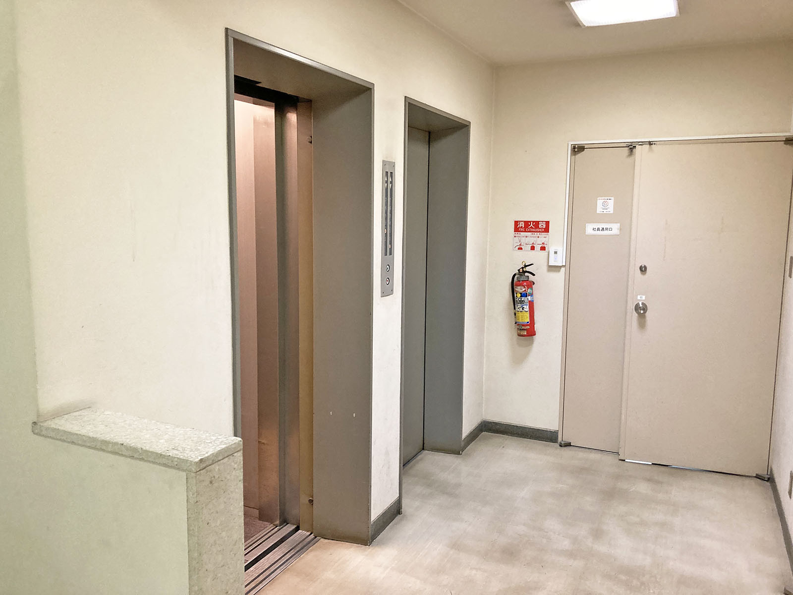 エレベーター