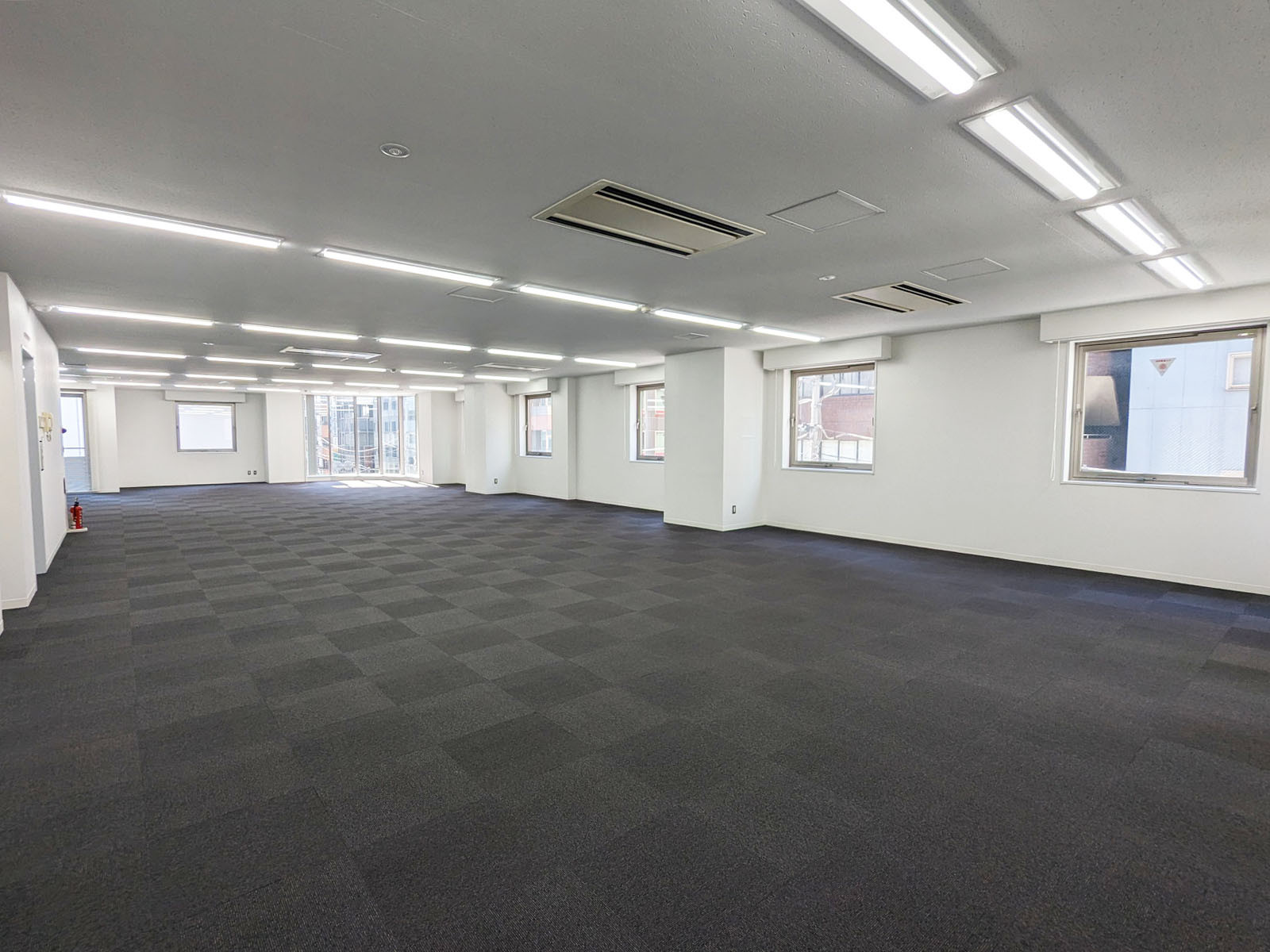オフィス室内参考画像(3階・約65坪)