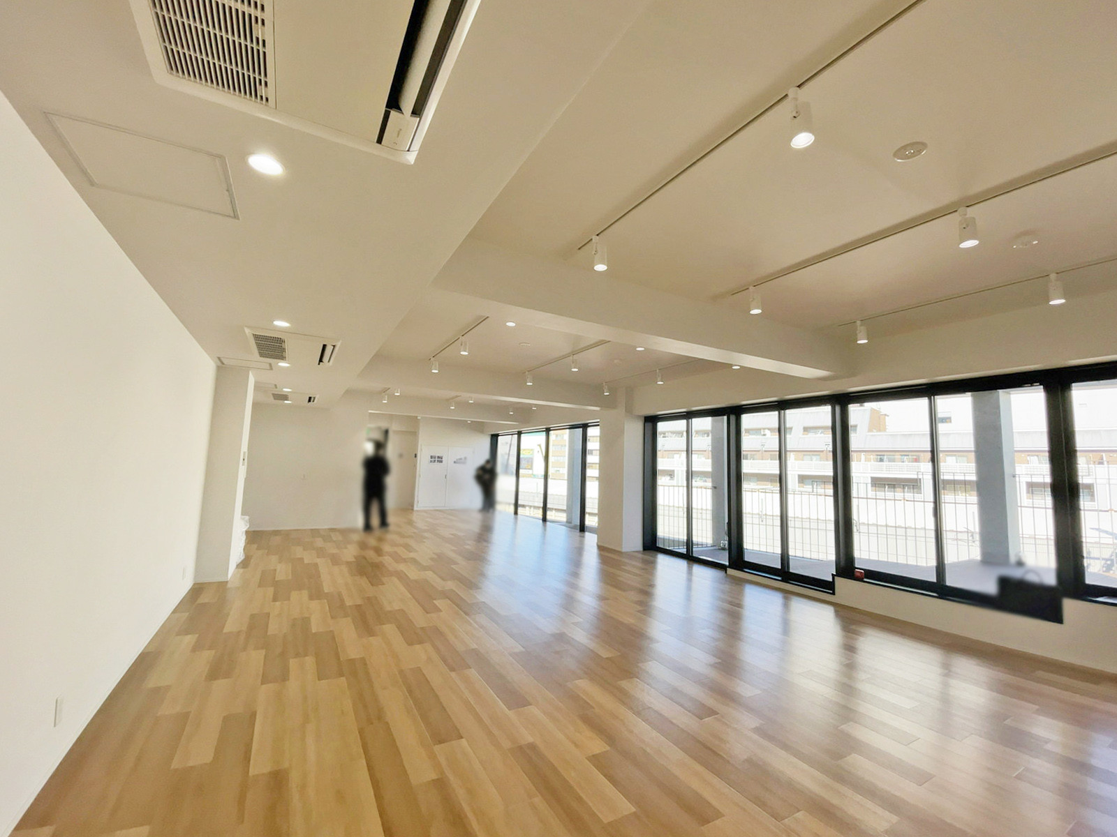 オフィス室内参考画像(5階・約30坪)