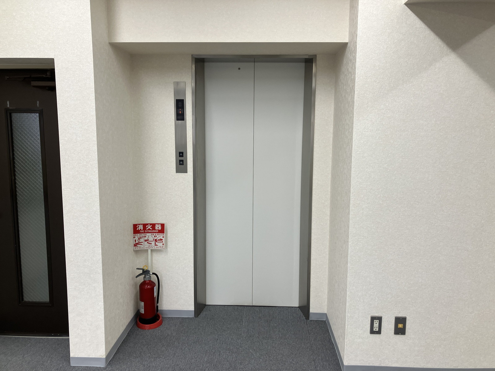 エレベーター