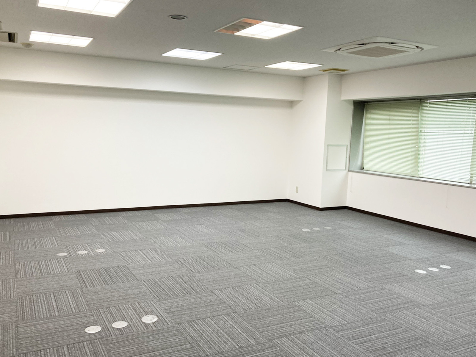 別角度の様子