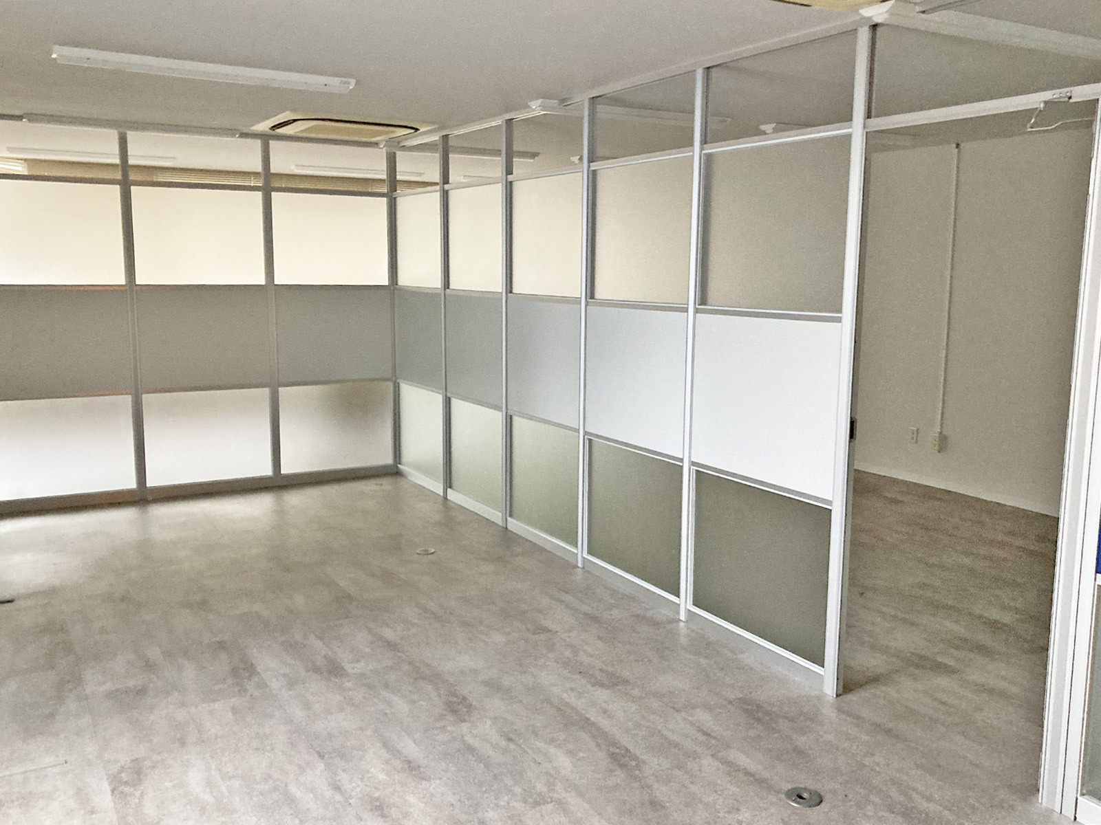 オフィス室内参考画像（9階・約28坪）