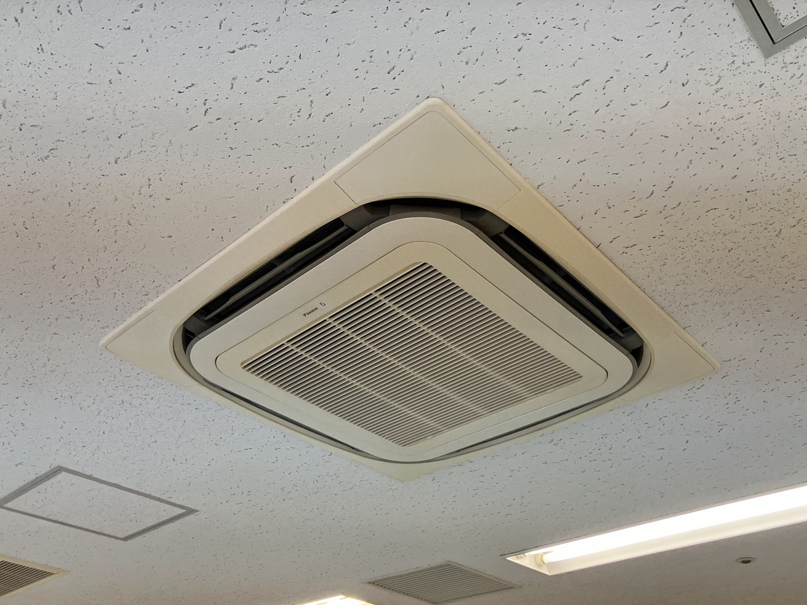 空調