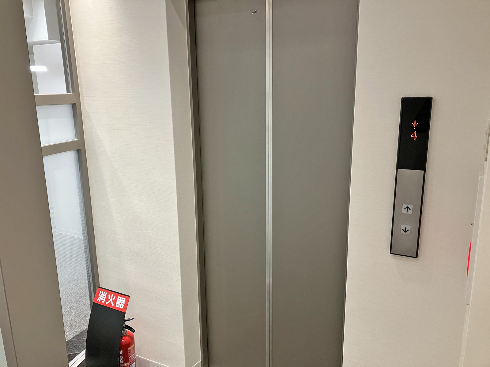 エレベーター