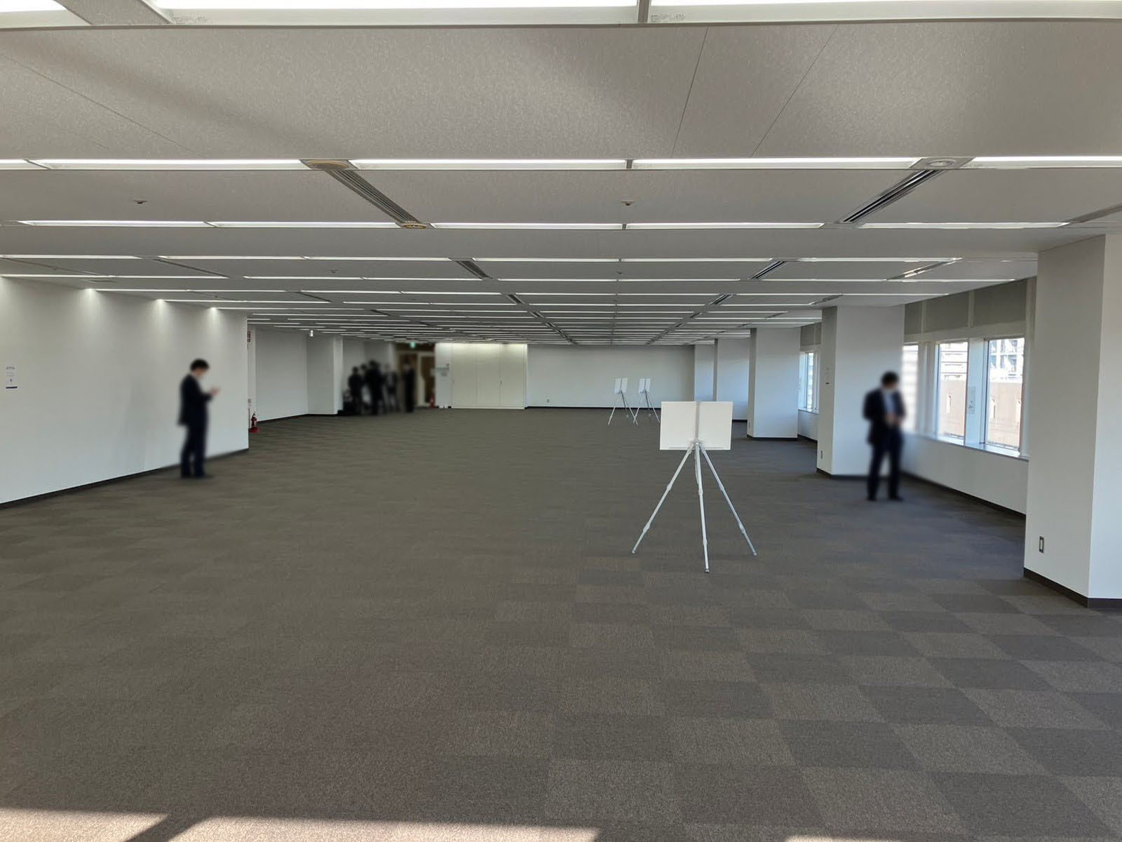 別角度の様子