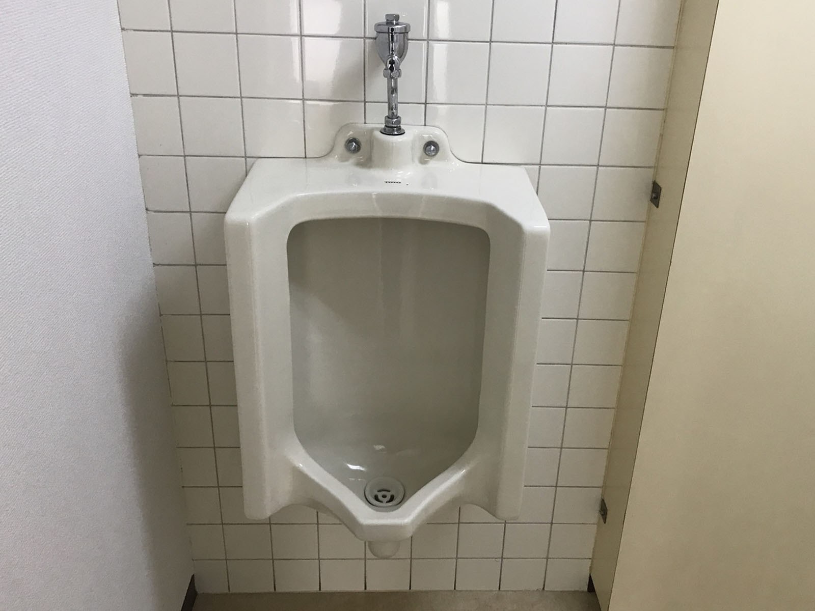 男性用トイレ