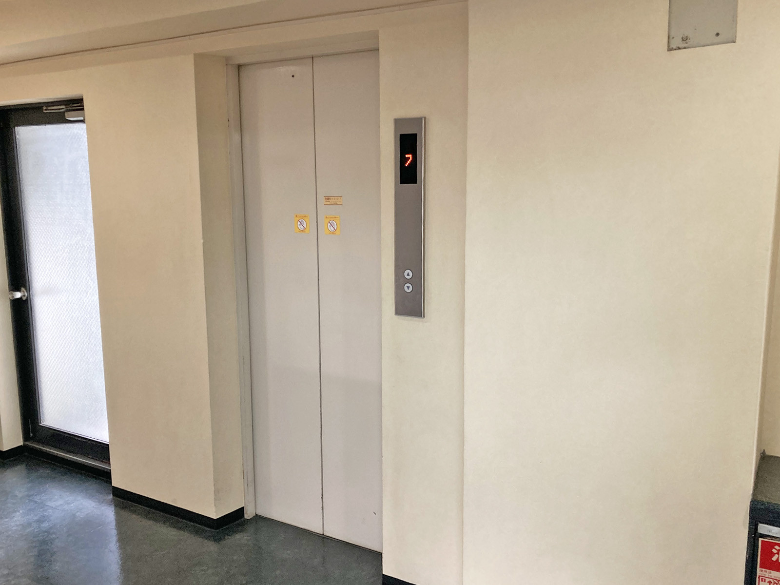 エレベーター