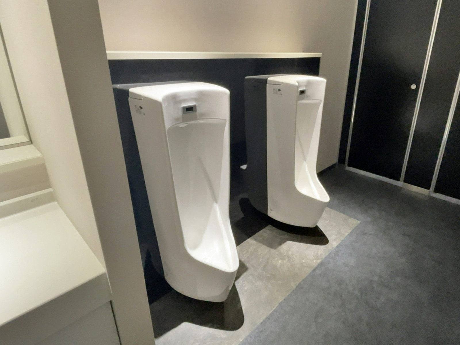 男性用トイレ