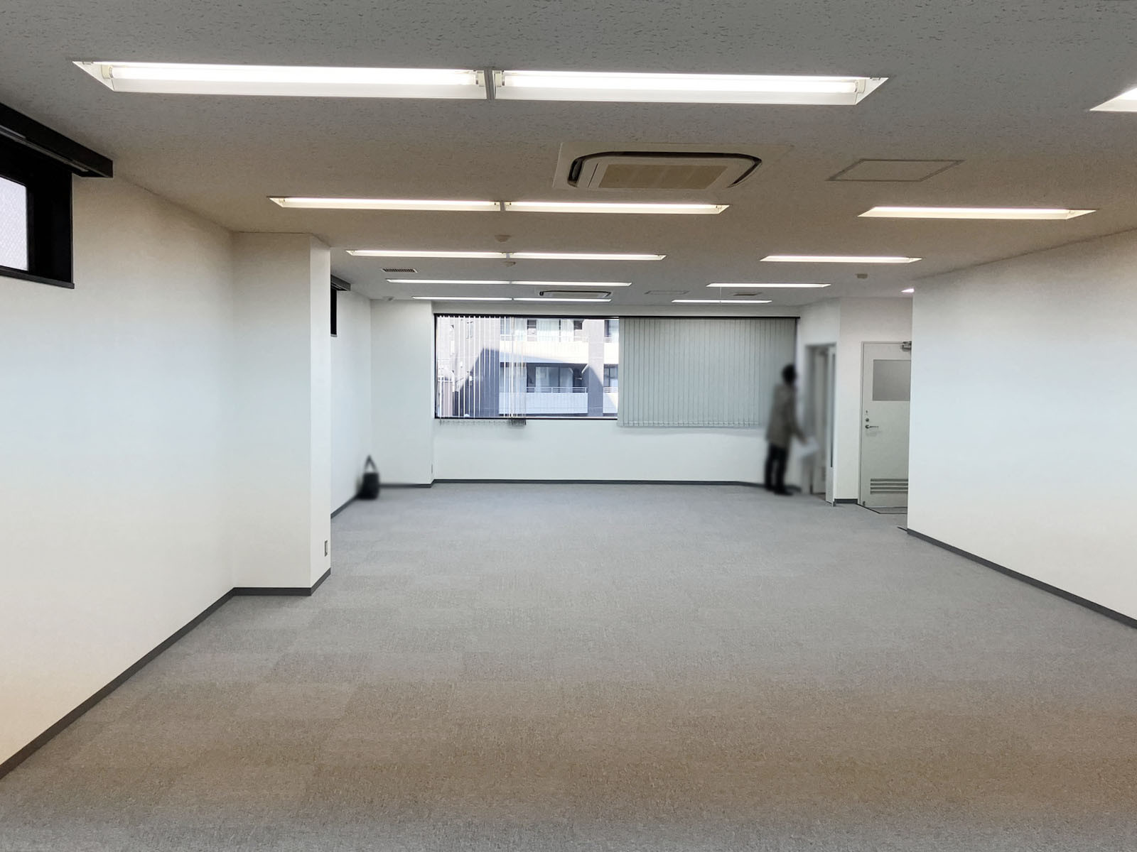 別角度の様子（6階）