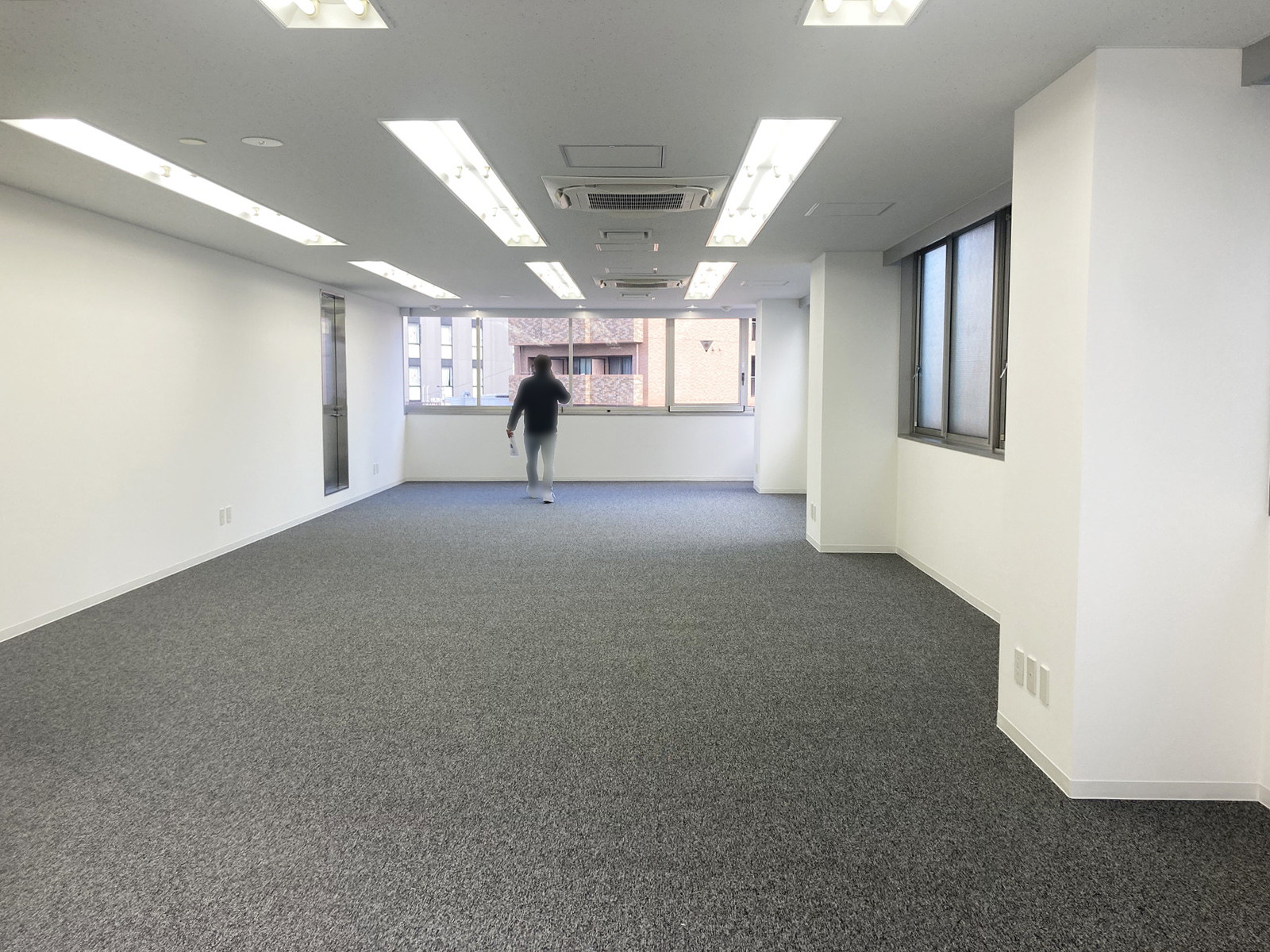 オフィス室内参考画像（7階・約30坪）
