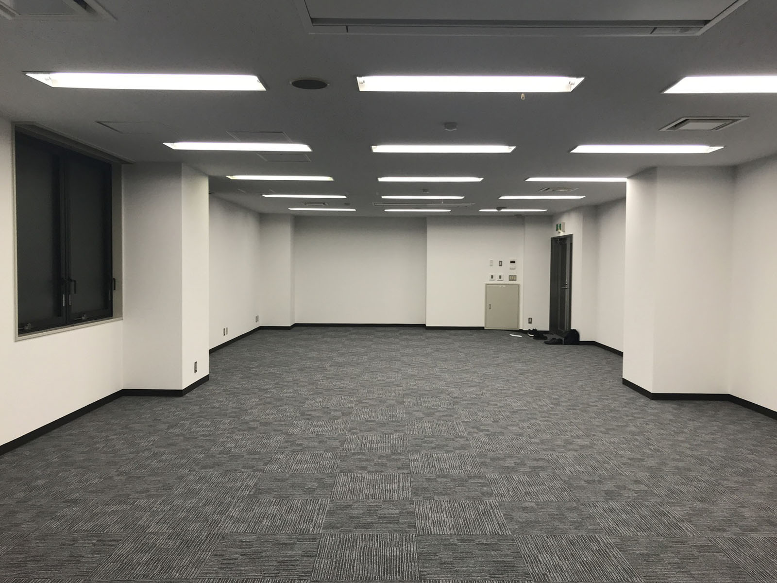 別角度の様子
