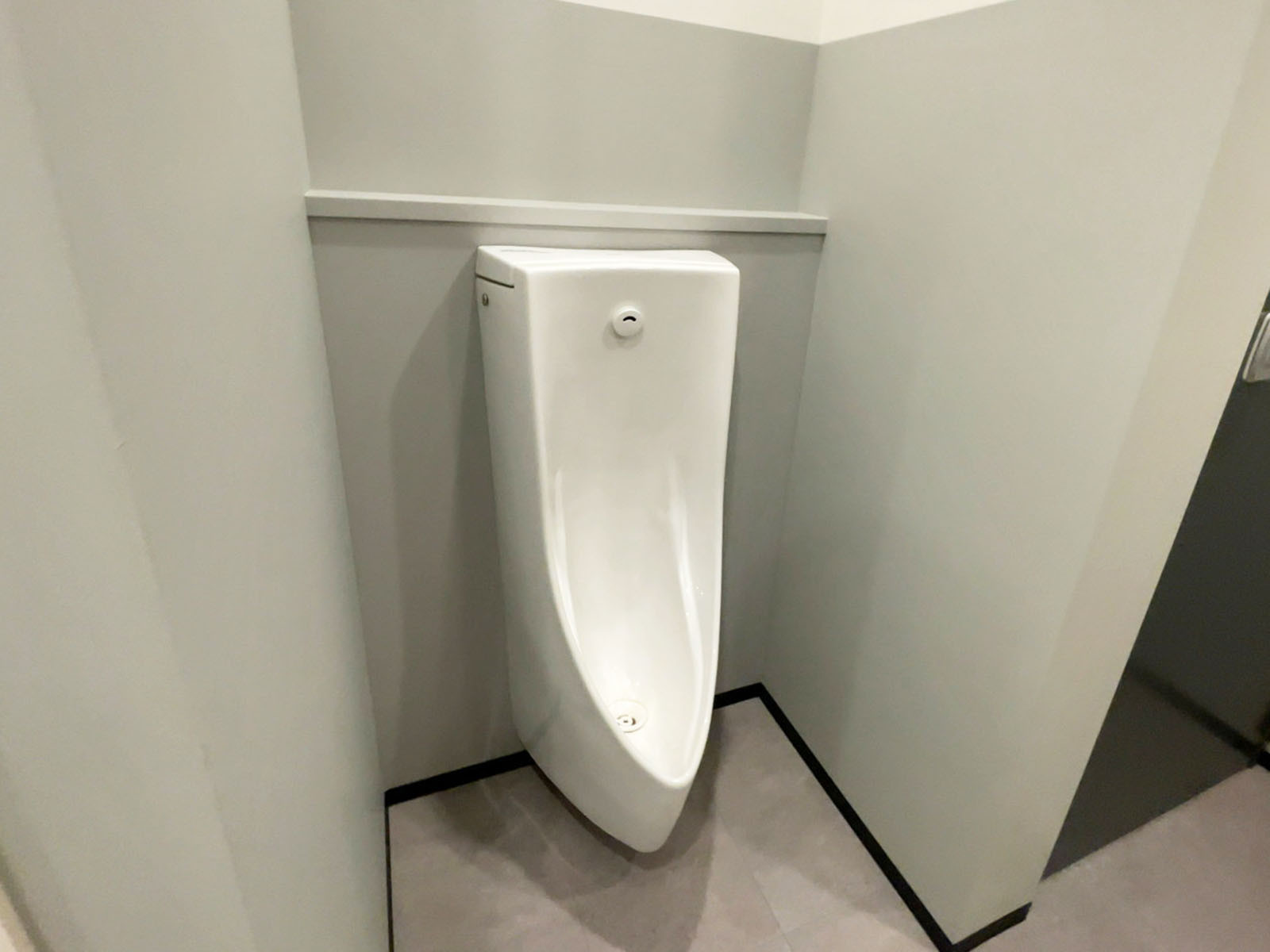 男性用トイレ