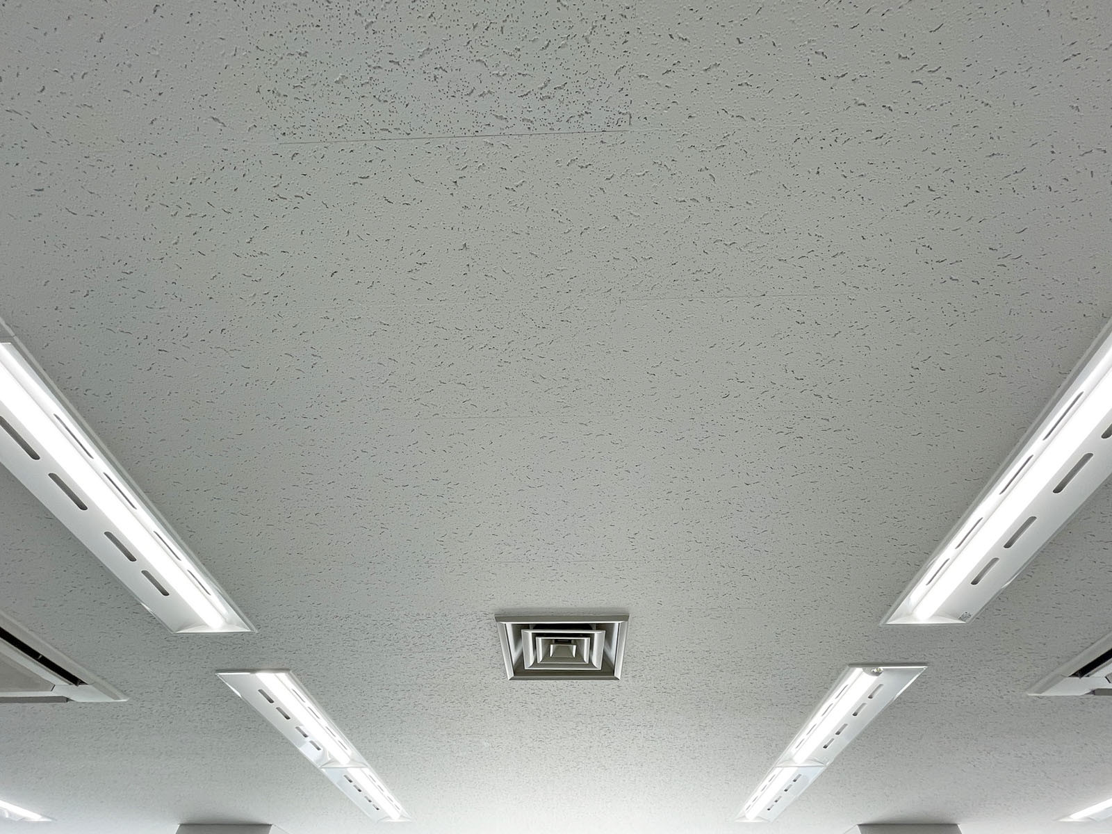 照明