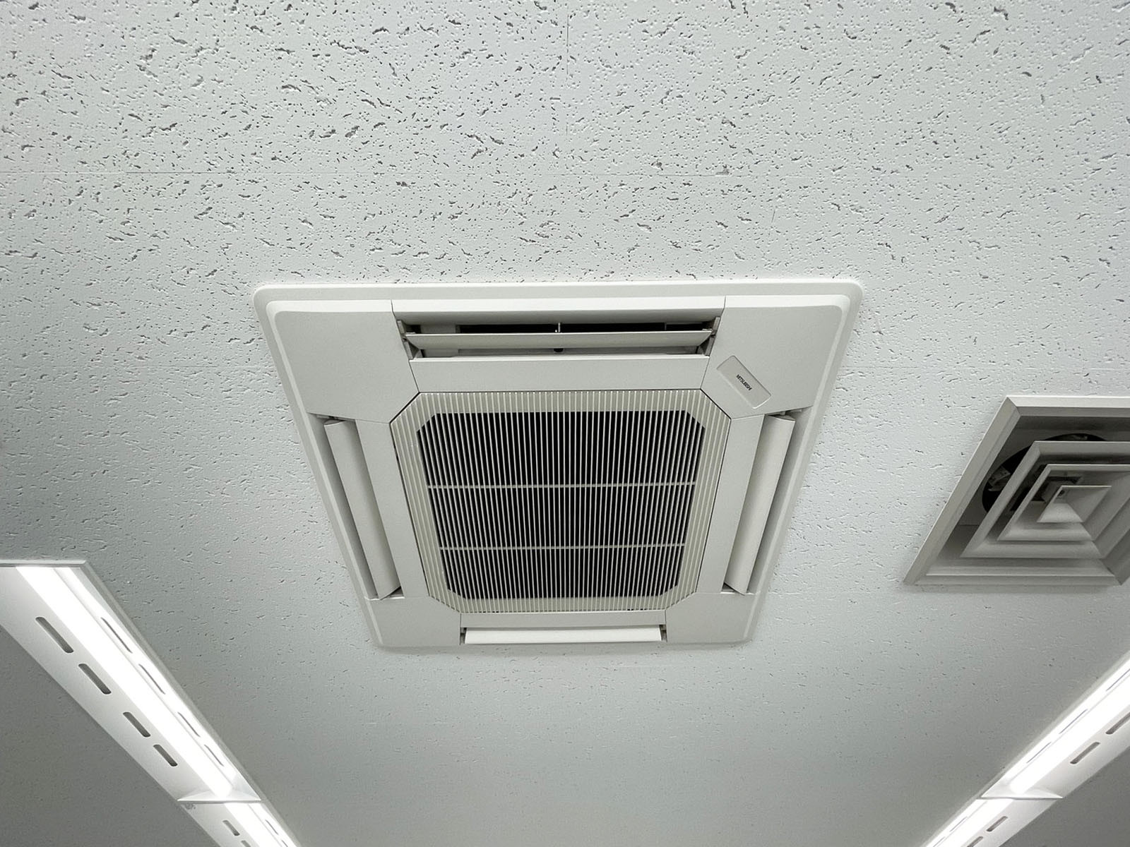 空調