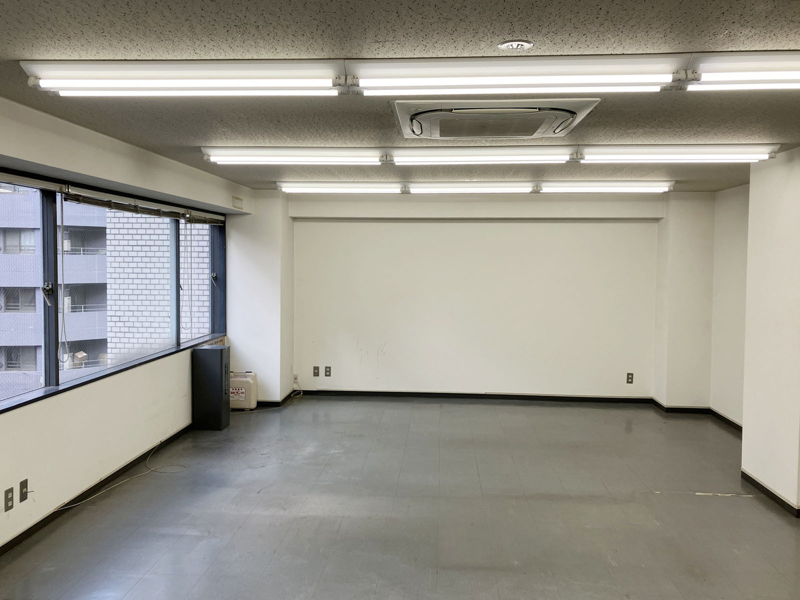 オフィス室内参考画像（3階・A号室約23坪）