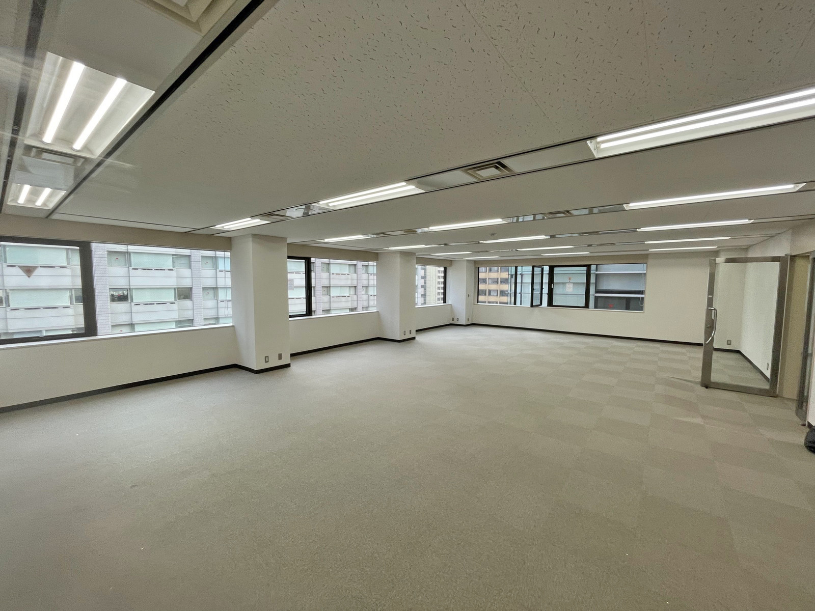オフィス室内参考画像（7階・約34坪）