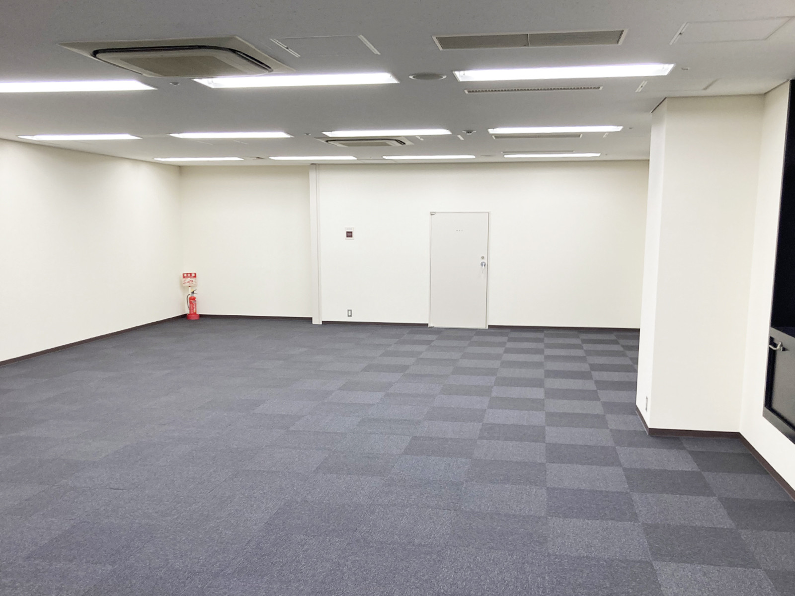 別角度の様子