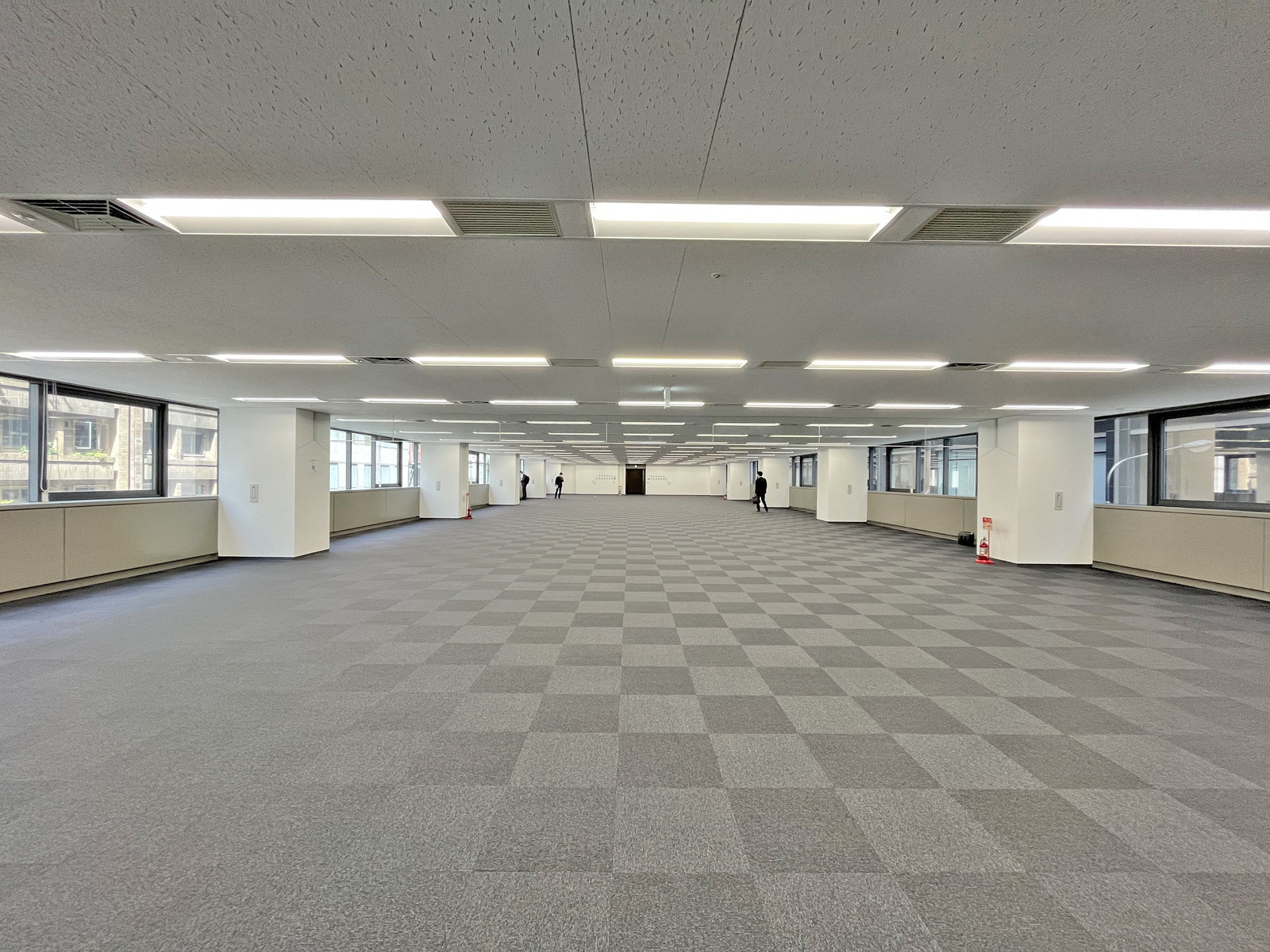 別角度の様子