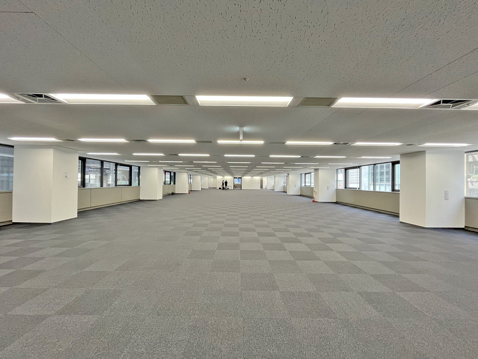 オフィス室内参考画像（2階・約230坪）