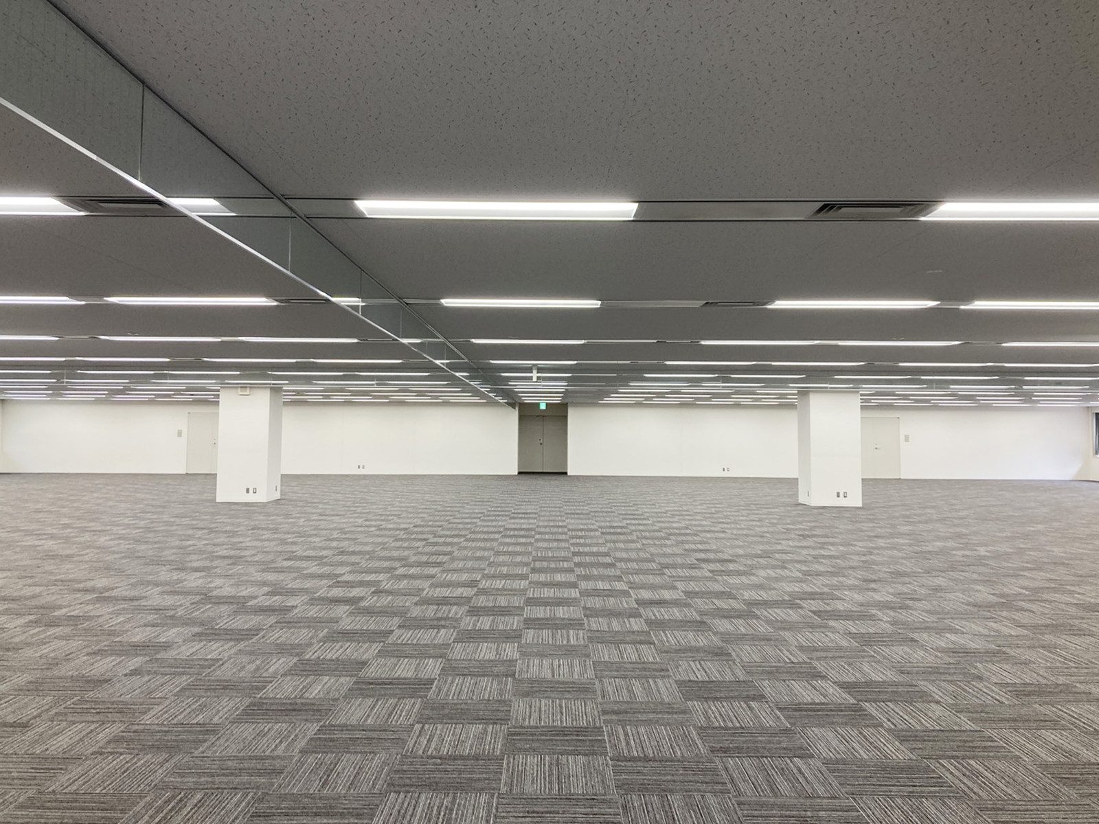 明るい室内