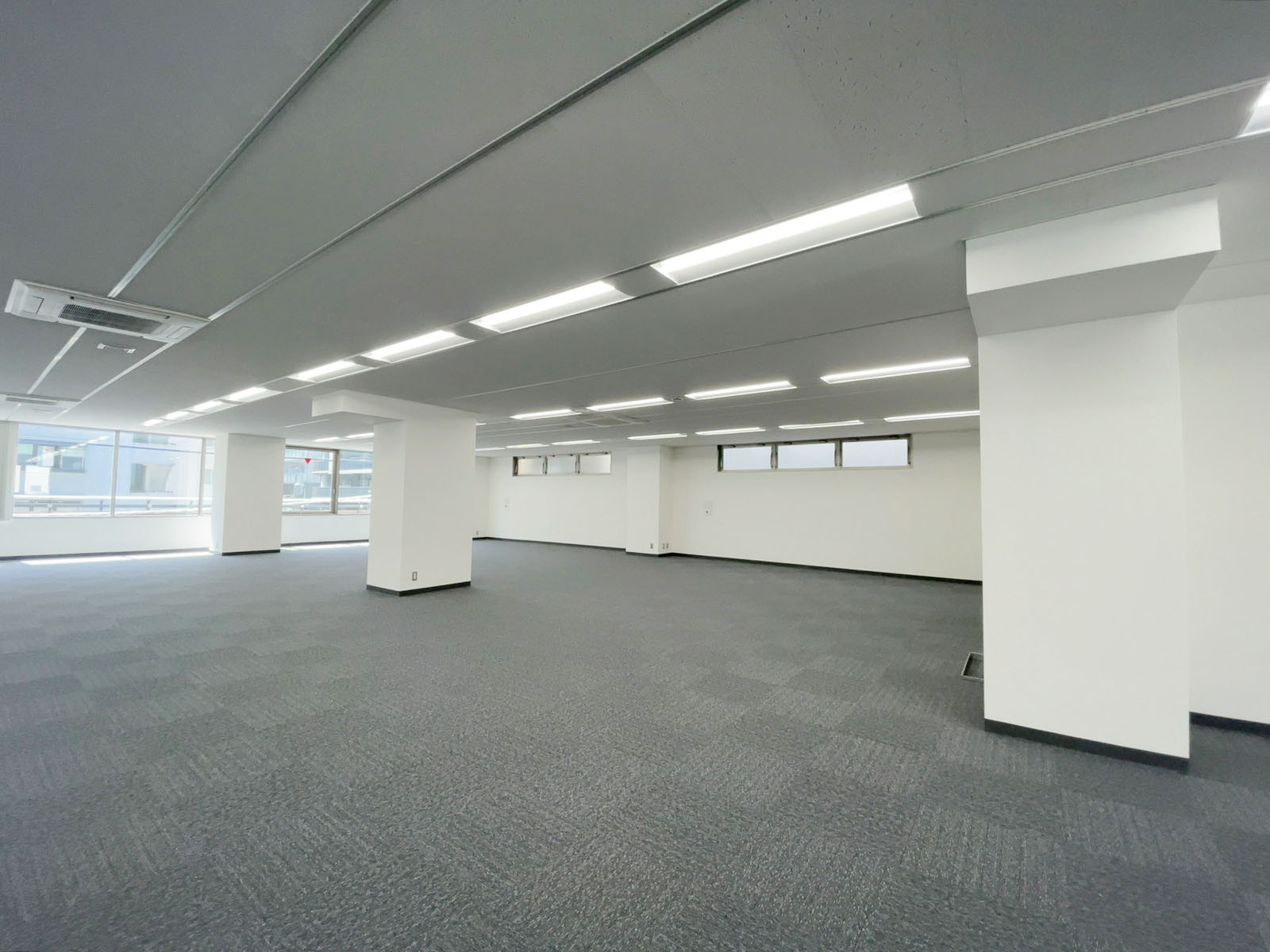 室内奥の様子
