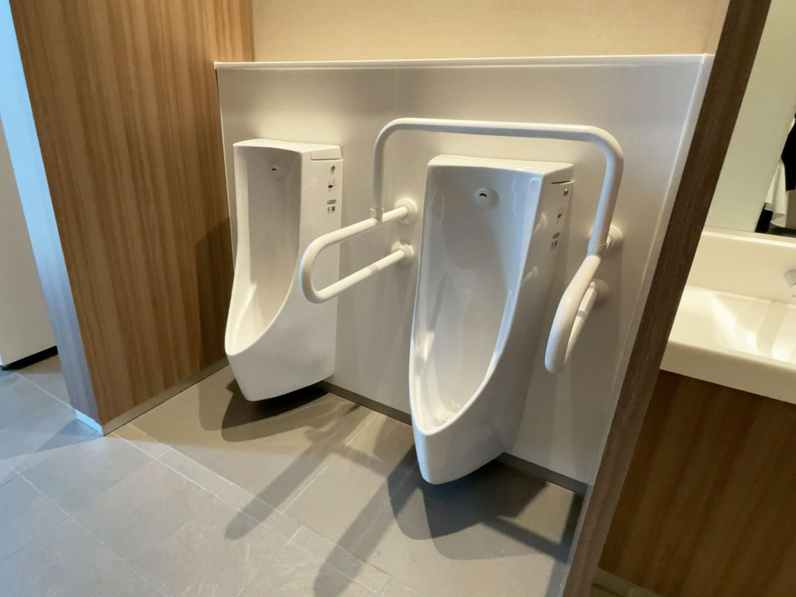 男性用トイレ