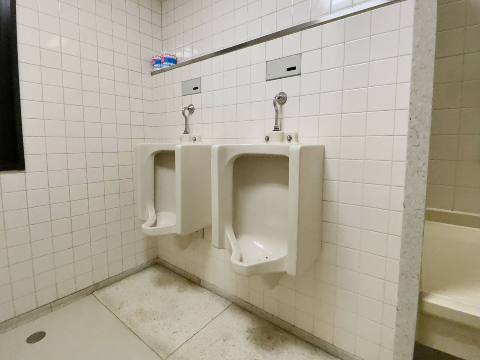 男性用トイレ
