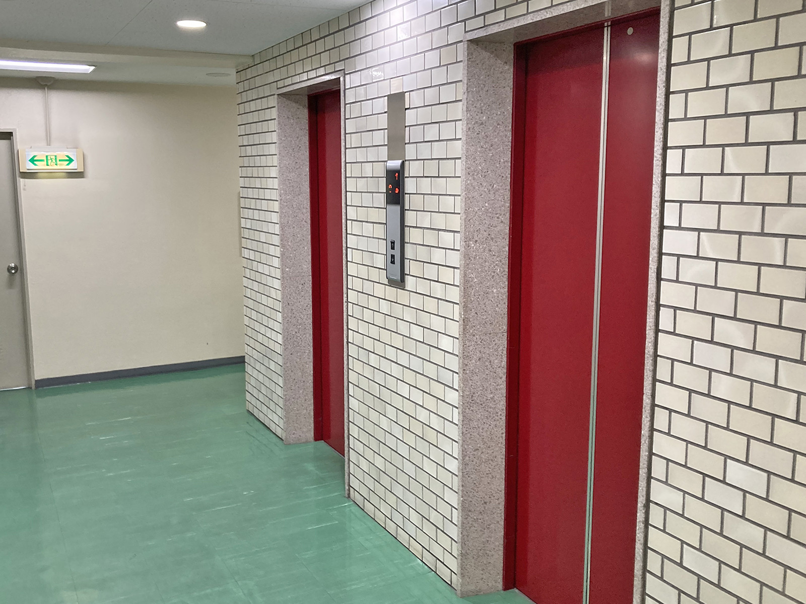 エレベーター