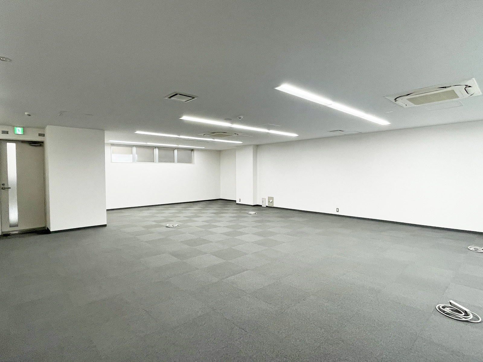 オフィス室内参考画像（4階・約36坪）
