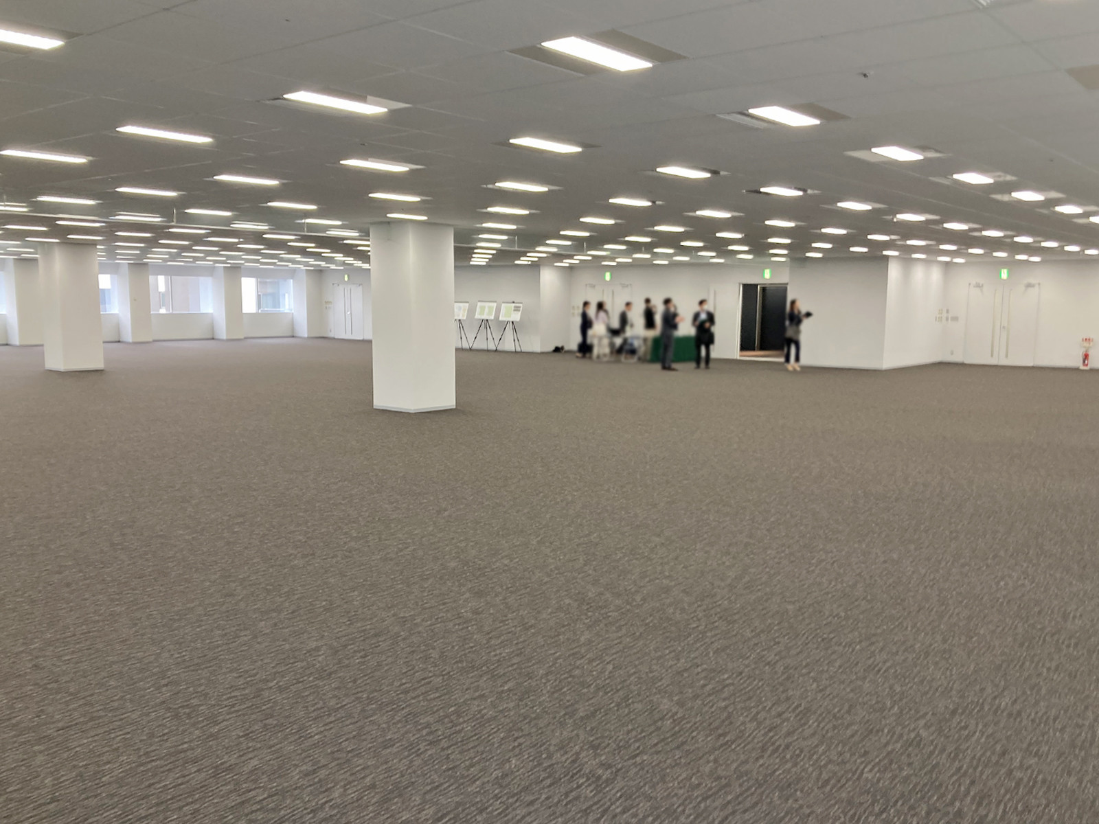 別角度の様子
