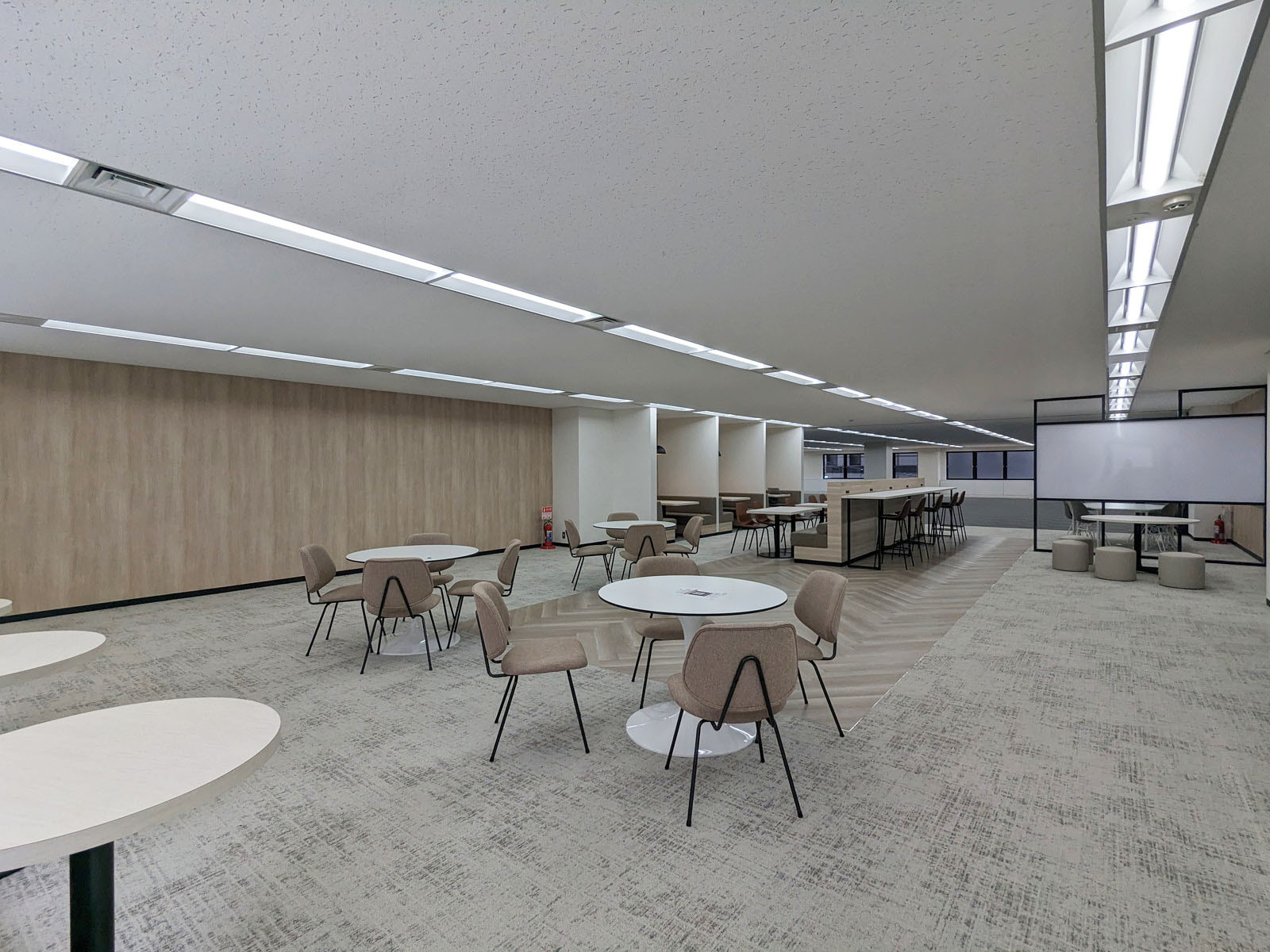 セットアップ区画参考画像(2階・約232坪)
