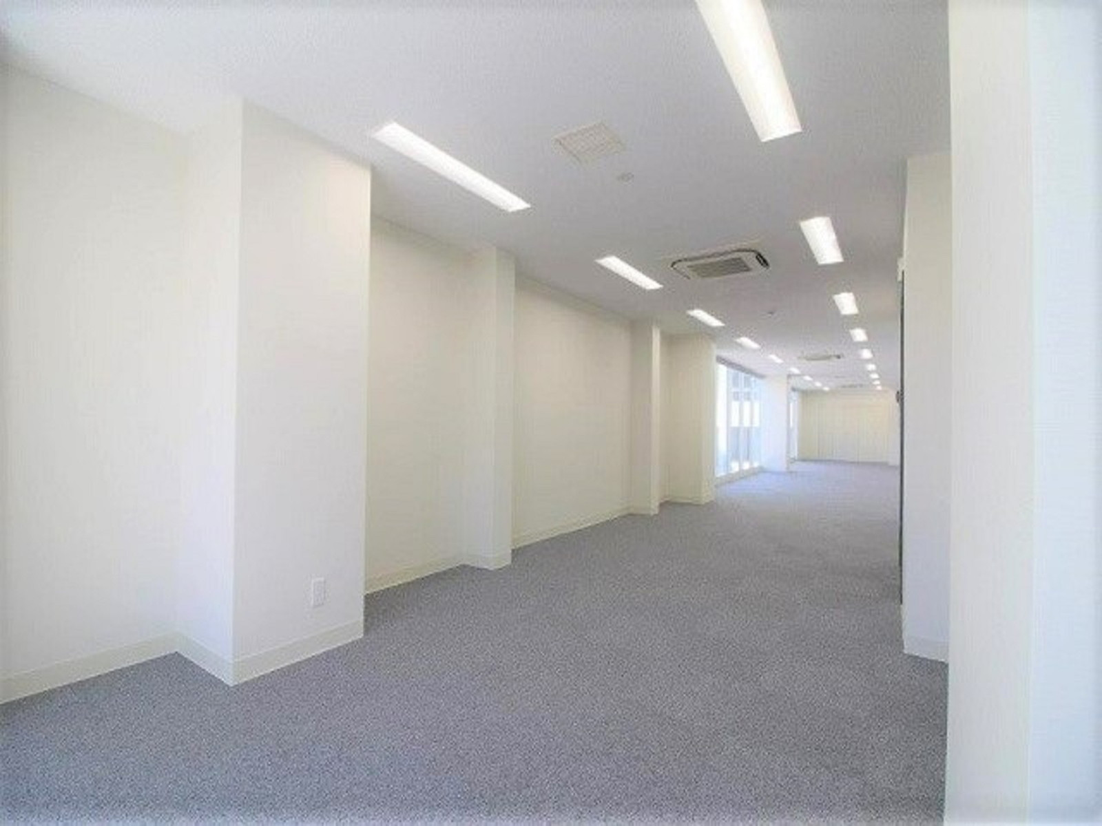 オフィス室内参考画像（3階・約44坪）